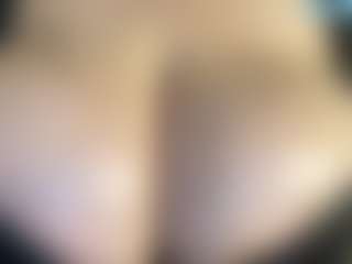 thickfreakylatina's Live Sex Cam Show