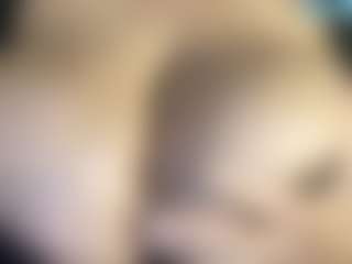 thickfreakylatina's Live Sex Cam Show