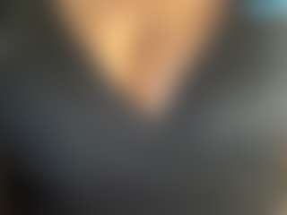 thickfreakylatina's Live Sex Cam Show