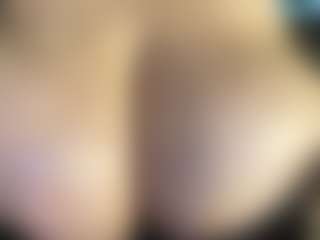 thickfreakylatina's Live Sex Cam Show