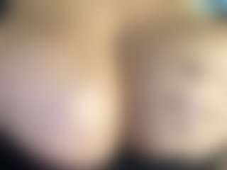 thickfreakylatina's Live Sex Cam Show