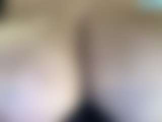 thickfreakylatina's Live Sex Cam Show