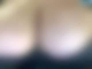 thickfreakylatina's Live Sex Cam Show