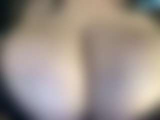 thickfreakylatina's Live Sex Cam Show