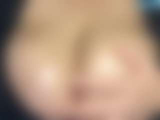 thickfreakylatina's Live Sex Cam Show