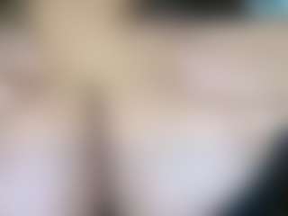 thickfreakylatina's Live Sex Cam Show