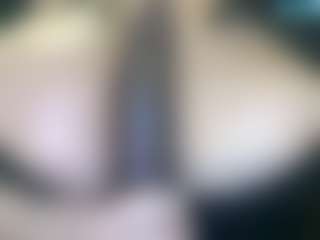 thickfreakylatina's Live Sex Cam Show