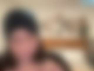 thickfreakylatina's Live Sex Cam Show