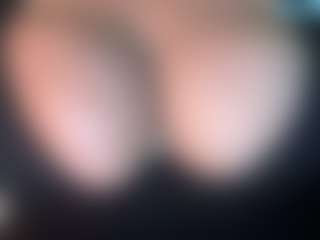 thickfreakylatina's Live Sex Cam Show