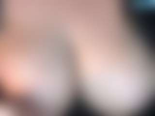 thickfreakylatina's Live Sex Cam Show