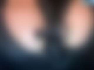 thickfreakylatina's Live Sex Cam Show