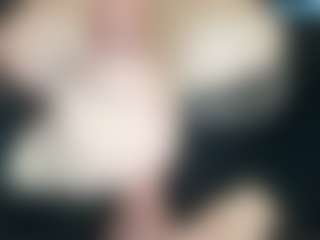 thickfreakylatina's Live Sex Cam Show