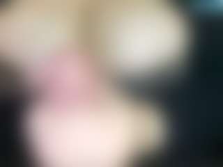 thickfreakylatina's Live Sex Cam Show