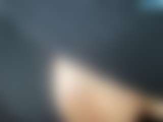 thickfreakylatina's Live Sex Cam Show