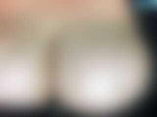 Live cam show with thickfreakylatina - Tease Lovense on Dolls Live