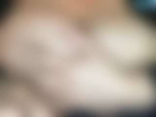 thickfreakylatina's Live Sex Cam Show