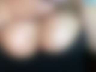 Live cam show with thickfreakylatina - Oil on CamClone