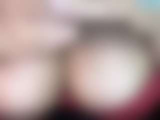 thickfreakylatina's Live Sex Cam Show