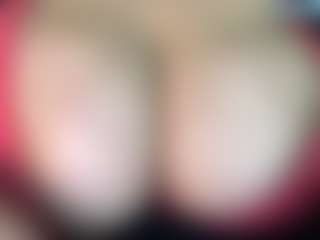 thickfreakylatina's Live Sex Cam Show