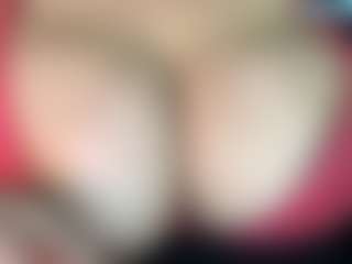 thickfreakylatina's Live Sex Cam Show