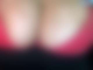 Live cam show with thickfreakylatina - Wet on fuck-show.com