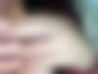 thickfreakylatina's Live Sex Cam Show