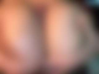thickfreakylatina's Live Sex Cam Show