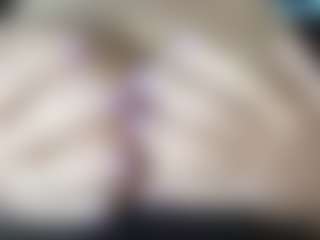 thickfreakylatina's Live Sex Cam Show