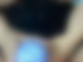 thickfreakylatina's Live Sex Cam Show