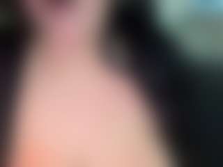 thickfreakylatina's Live Sex Cam Show
