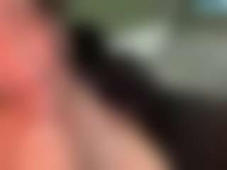 thickfreakylatina's Live Sex Cam Show