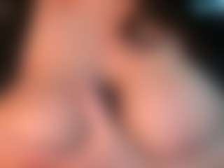 Live cam show with thickfreakylatina - Innocent on googirlz