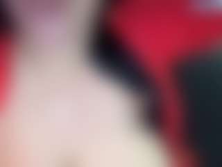 thickfreakylatina's Live Sex Cam Show