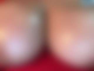 thickfreakylatina's Live Sex Cam Show