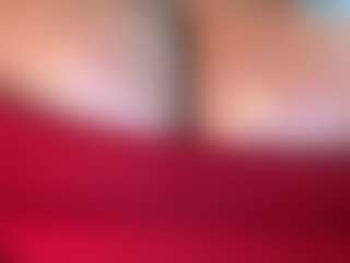 thickfreakylatina's Live Sex Cam Show