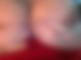 thickfreakylatina's Live Sex Cam Show