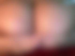 thickfreakylatina's Live Sex Cam Show