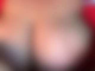 thickfreakylatina's Live Sex Cam Show