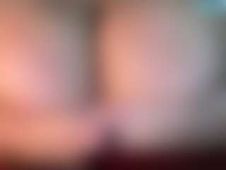 thickfreakylatina's Live Sex Cam Show
