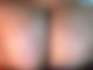 thickfreakylatina's Live Sex Cam Show