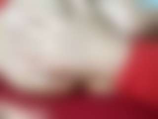 thickfreakylatina's Live Sex Cam Show