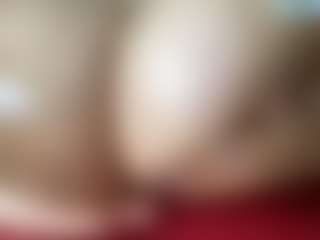 thickfreakylatina's Live Sex Cam Show
