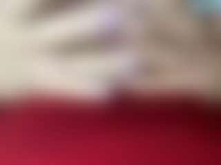 thickfreakylatina's Live Sex Cam Show