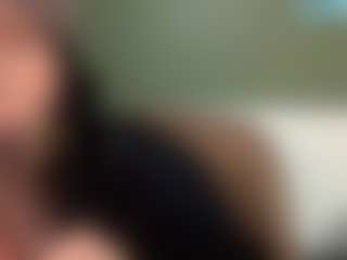 thickfreakylatina's Live Sex Cam Show
