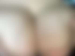 thickfreakylatina's Live Sex Cam Show