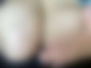 thickfreakylatina's Live Sex Cam Show