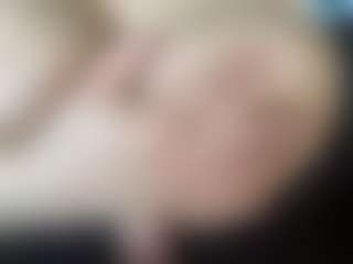 thickfreakylatina's Live Sex Cam Show