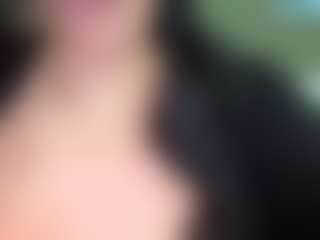 thickfreakylatina's Live Sex Cam Show