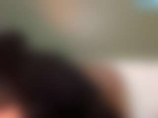 thickfreakylatina's Live Sex Cam Show