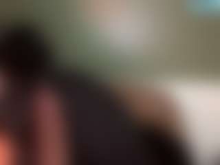 thickfreakylatina's Live Sex Cam Show